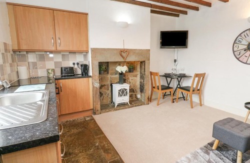Honley House | Luna Cottage