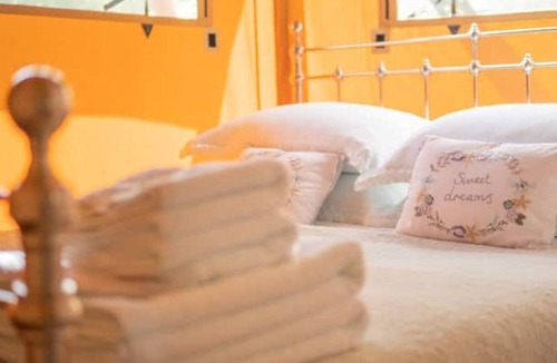 Great Witley Other | Luna & Hera - Luxury Vintage Glamping!