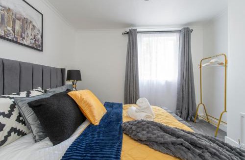 Stone House | Luna Homes