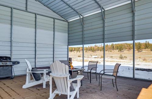 Blue House | 'Luna Ranchhouse' Nestled Among the Pines!"