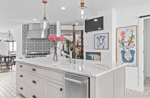 Wimberley House | Luna Rio on the Blanco | Hot Tub | Firepit + Views