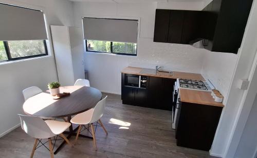 Parkes Hotel | Lunar Cabins