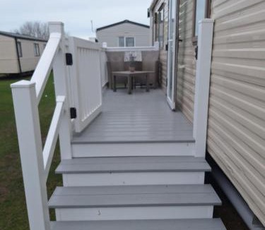 Hopton Resort | Lunas Seaside Haven