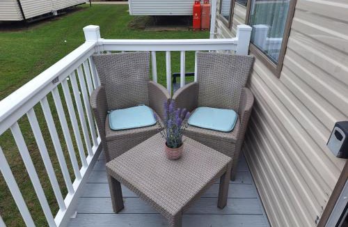 Hopton Resort | Lunas Seaside Haven