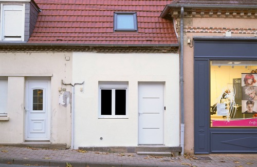 Dompierre-sur-Besbre Apartment | Lunéa - Premium Suite with Spa and Sauna