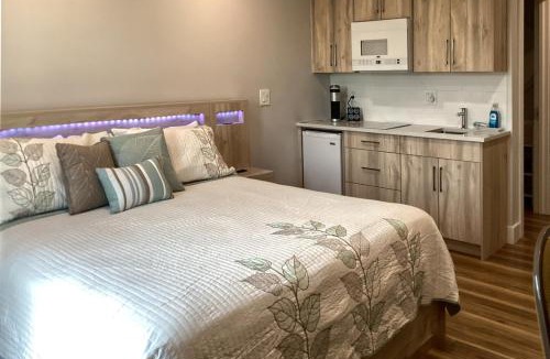 Lunenburg Hotel | Lunenburg Arms Hotel