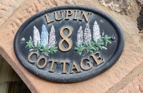 Akeld House | Lupin Cottage