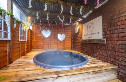 King's Bromley House | Lupin Farm Barn - New Barn Conversion