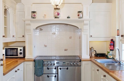 Westleigh Cottage | Luppincott Chambers - HPPS