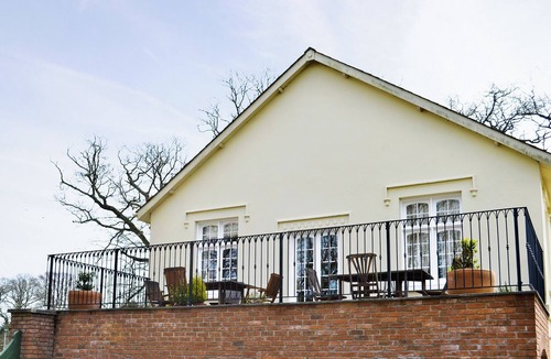 Westleigh Cottage | Luppincott Chambers - HPPS