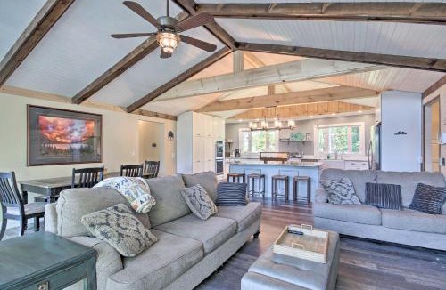 Gilbert House | Lush Gilbert House with Outdoor Oasis on Lake Murray