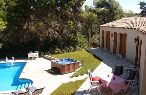 Escales House | Lush villa in Escales with Jacuzzi, Pool and stunning Views