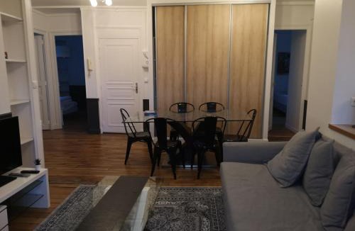 Reims Apartment | Luton Chic