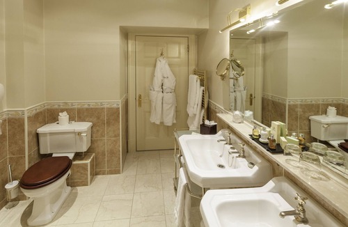 Luton Hotel | Luton Hoo Hotel, Golf And Spa