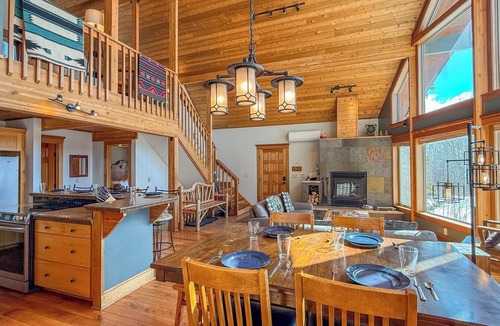 Lutsen Cabin | Lutsen Forest Retreat - Lutsen, Minnesota Vacation Cabin - Cascade Vacation Rent