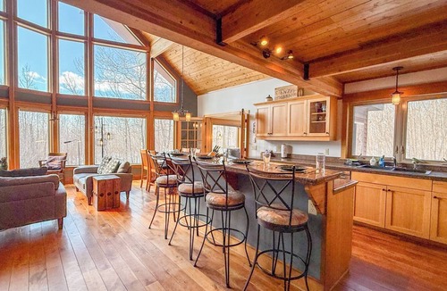 Lutsen Cabin | Lutsen Forest Retreat - Lutsen, Minnesota Vacation Cabin - Cascade Vacation Rent