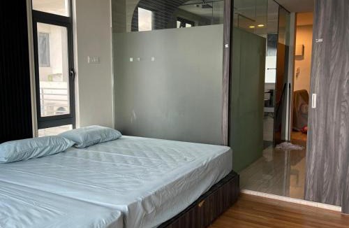 Ara Damansara Apartment | Luvy's Home Ara Damansara LRT LINKED