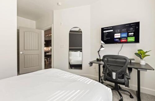 Frisco Apartment | Lux 1B w Pool Near Toyota HQ The Star Legacy West