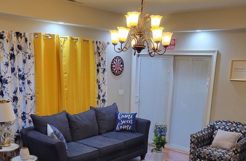 Waterbury Apartment | Lux 2 Bedroom 2 Bathroom Apartment