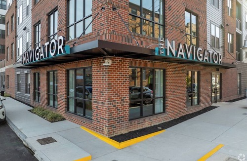 North Chesterfield Apartment | Lux 2BR Apt w/Balcony & Pool