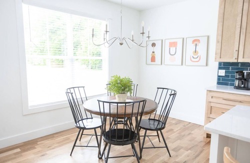 Broken Arrow House | Lux 3BR Cottage | Walk to Rose District | Sleeps 6