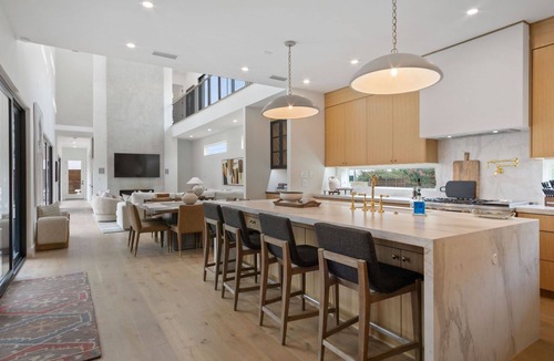 Knox - Henderson House | Lux 4100sqft Estate Rooftop Pool/Spa