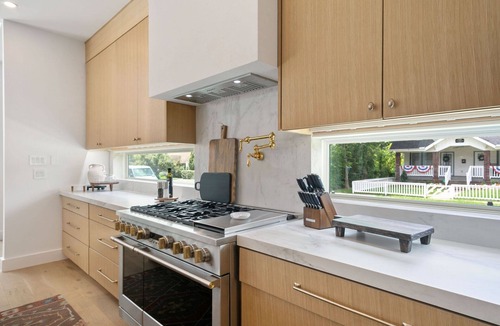 Knox - Henderson House | Lux 4100sqft Estate Rooftop Pool/Spa