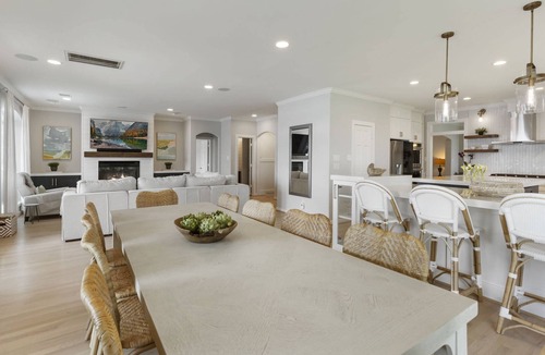 Montgomery House | Lux 5 BR Lakefront | Hot Tub | Firepit | Gameroom | Fireplace | Private Boat Dock