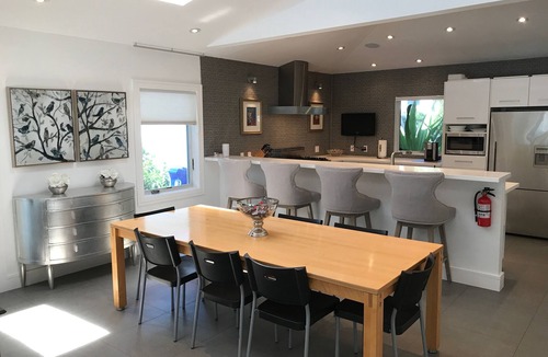 Lauderdale Beach House | Lux accommodations, close to everything!