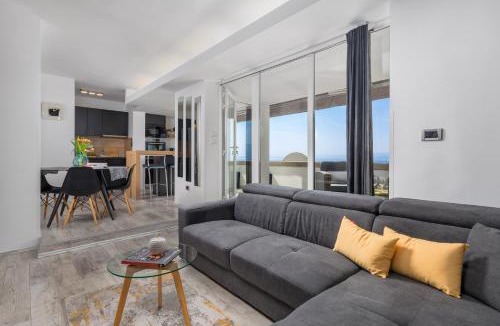 Sodici Apartment | Lux Apartment SKY VIEW