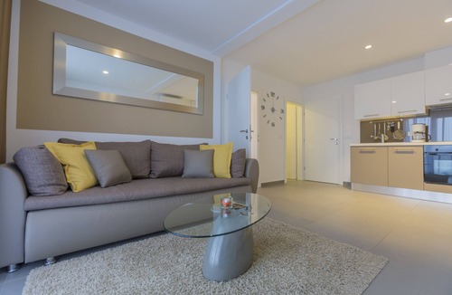 Veliko Brdo Apartment | Lux Apartments
