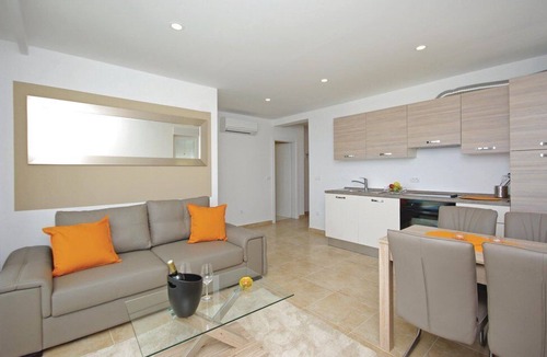 Veliko Brdo Apartment | Lux Apartments