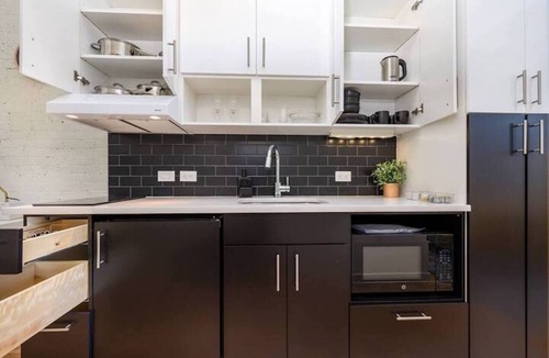 Downtown Hartford Apartment | Lux Boutique Large Private LOFT Pratt St Hartford