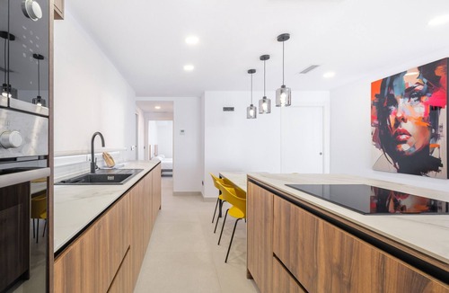 Old Town Apartment | Lux Center 5-C Deluxe Beach Apartment-Old Town