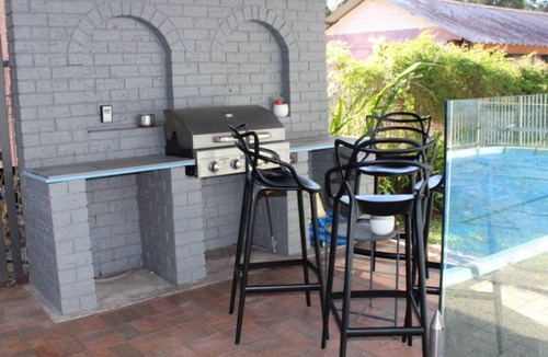 Hawks Nest House | Lux Coastal Getaway with Private Pool