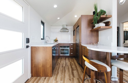 Oak Harbor House | Lux Coastal Retreat & Hot Tub