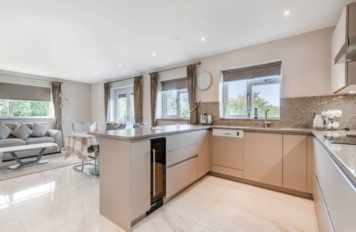 Blackburn House | Lux Cottage