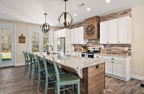 Ocean Pines House | Lux Farmhouse! Sleeps 17-Game Room-Gym-Fire Pit-BBQ