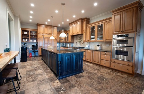 Divide House | Lux Hilltop Retreat Swim Spa Sauna Gated Game Room Fireplace