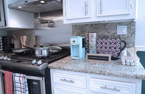Stafford House | Lux Home Sleep 12 Arcade Gameroom Houston Sugarland