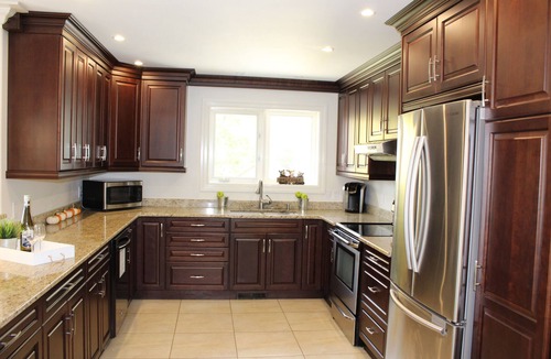 Golden Lake House | Lux Lakefront Home + 3 Rustic Cabins - Sleeps 20
