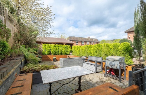 Amersham Apartment | Lux, Light & Spacious- Chilterns - Pass the Keys