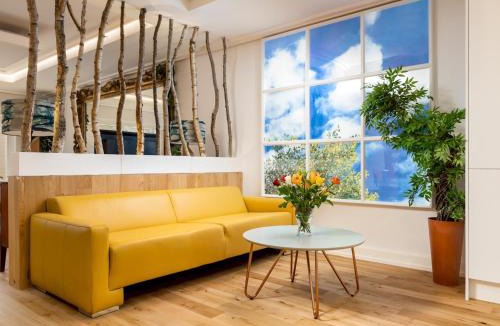 Amersham Apartment | Lux Light Spacious- Chilterns - Pass the Keys