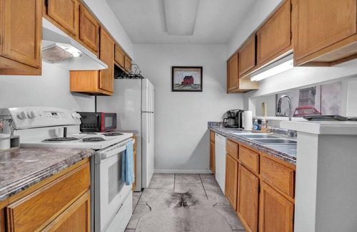 San Angelo House | Lux mins 2 Shannon South & Lake Nasworthy