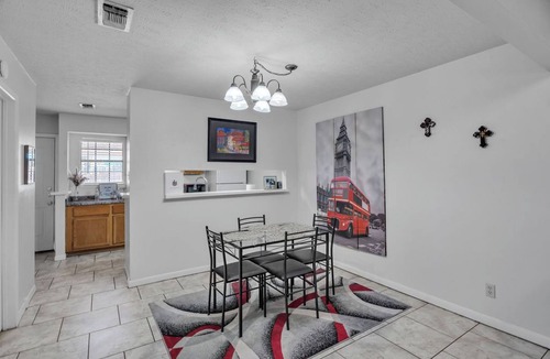San Angelo House | Lux mins 2 Shannon South & Lake Nasworthy