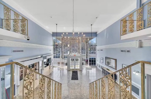 Sheffield Park Apartment | Lux Mins To Atrium Health & Charlotte Airport