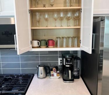 DeBary House | Lux Mins To HCA, Advent, Gemini Springs