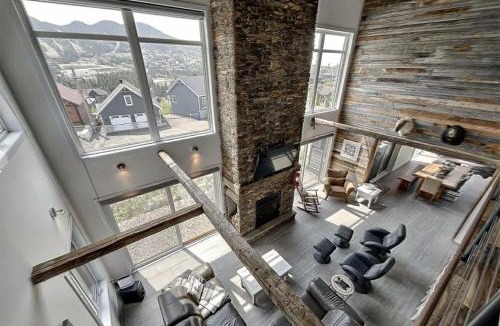 Saint-David-de-Falardeau Ski Chalet | LUX Monts-Valin
