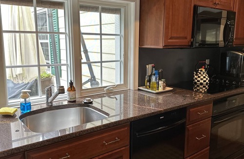 Pittsford House | Lux Pittsford Gem Spacious Beautiful interior