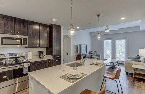 Marble Falls Apartment | Lux*Pool/HotTub*Golf*Amenities